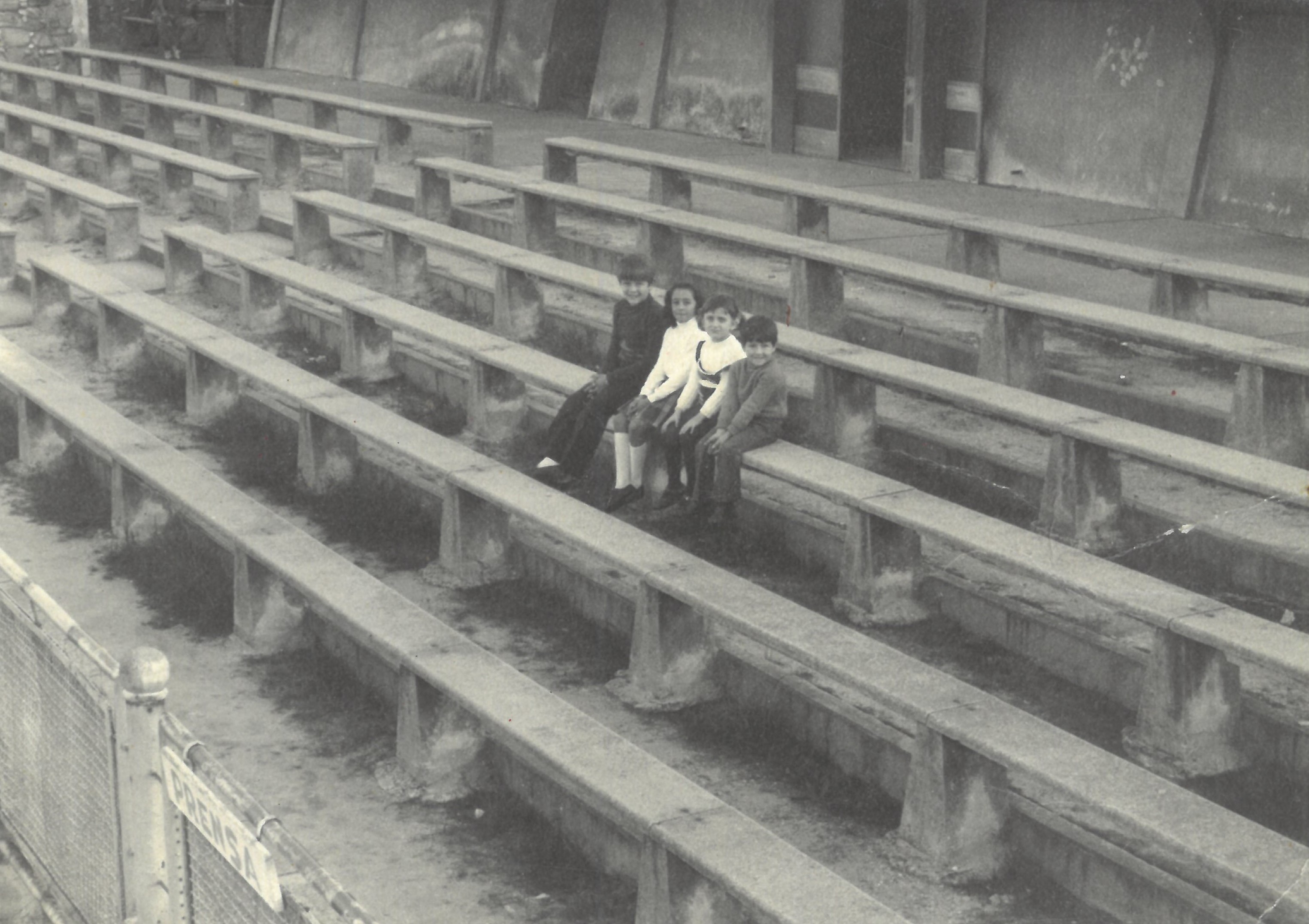 1974.jpg