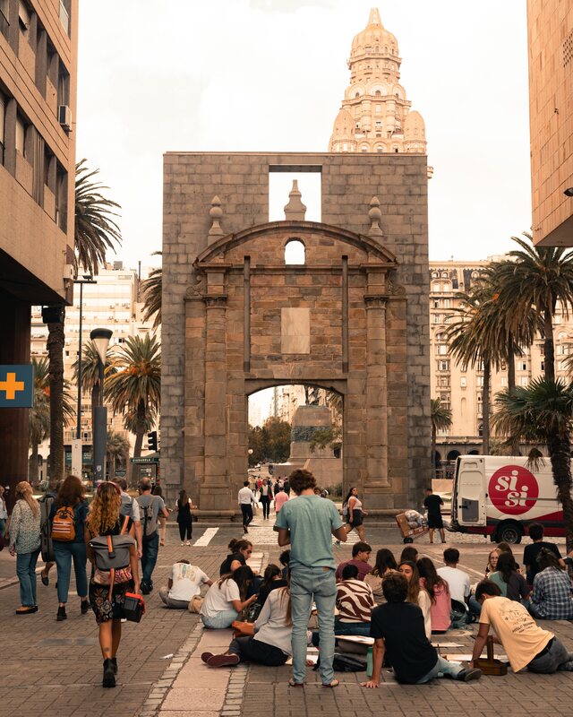Puerta Ciudadela.jpg