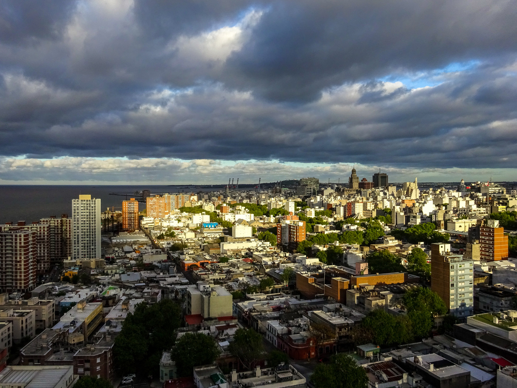 Centro,_Ciudad_Vieja_y_Barrio_Sur.jpg