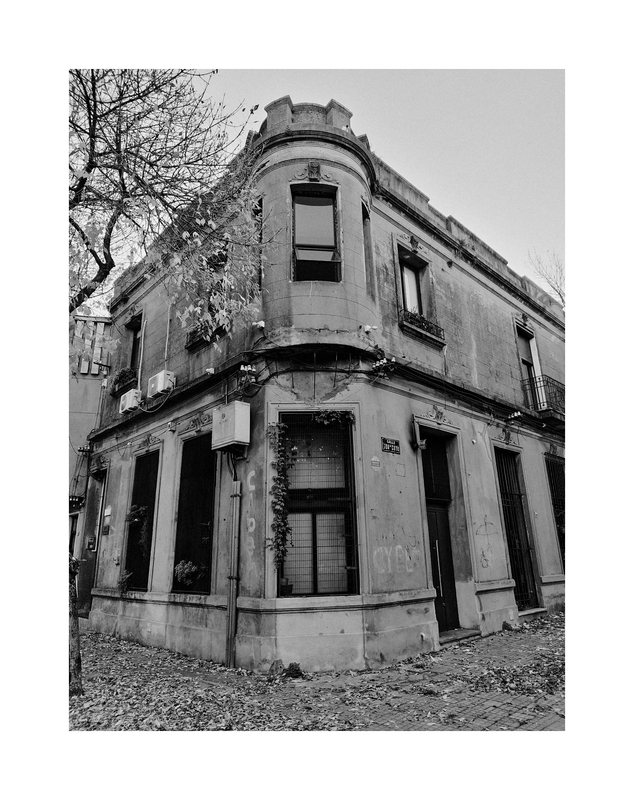 Casa con garita.jpg